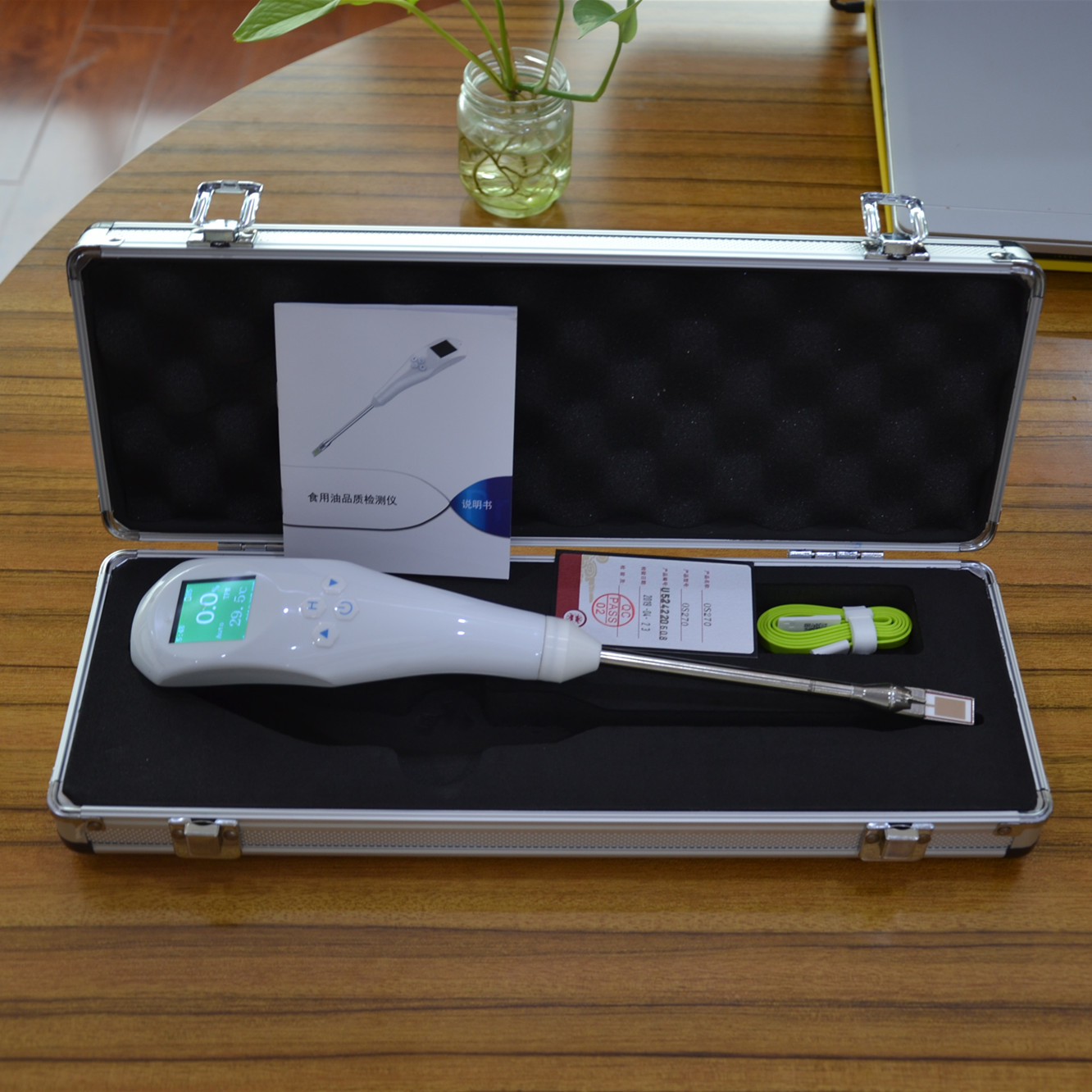 食用油極性組分能現(xiàn)場(chǎng)快速檢驗(yàn)嗎？