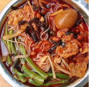 螺螄粉發(fā)現(xiàn)煙頭？食品安全記心中